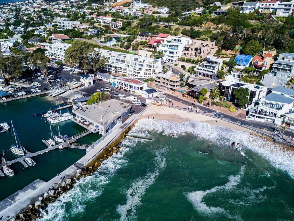 Gordon'S Shore Luxury Apartments - Solar Powered Gordonʼs Bay Esterno foto