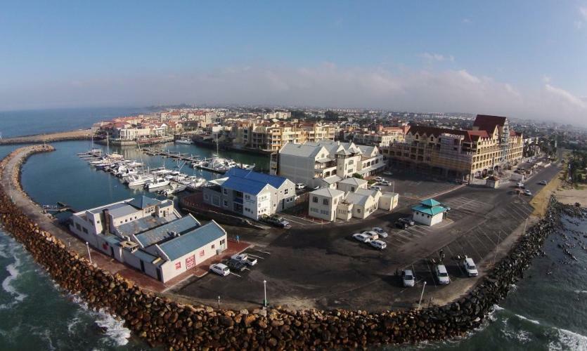 Gordon'S Shore Luxury Apartments - Solar Powered Gordonʼs Bay Esterno foto